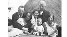 Family Ulster FInd Living Realtives
